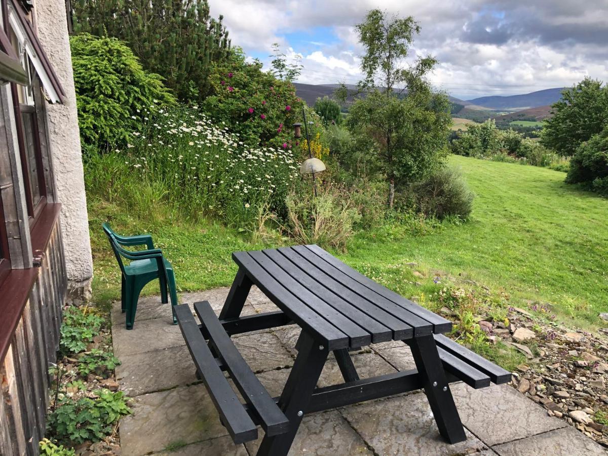 Easter Corrie Cottages Ballindalloch ภายนอก รูปภาพ