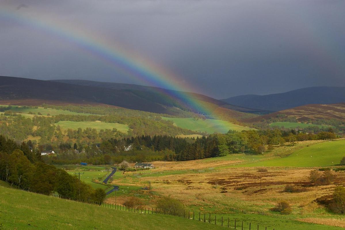 Easter Corrie Cottages Ballindalloch ภายนอก รูปภาพ